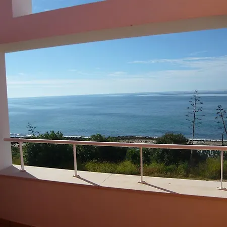 Ocean View By Management Services Willa